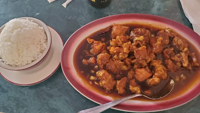 Steam Bowl Chinese Restaurant 4