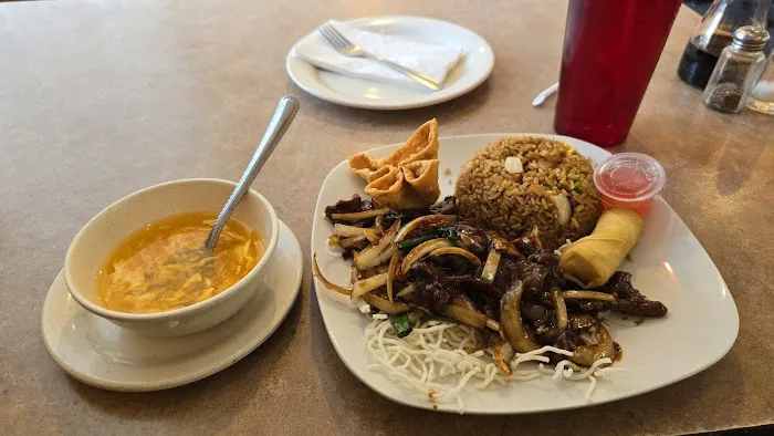 Happy Dragon Chinese Restaurant 8