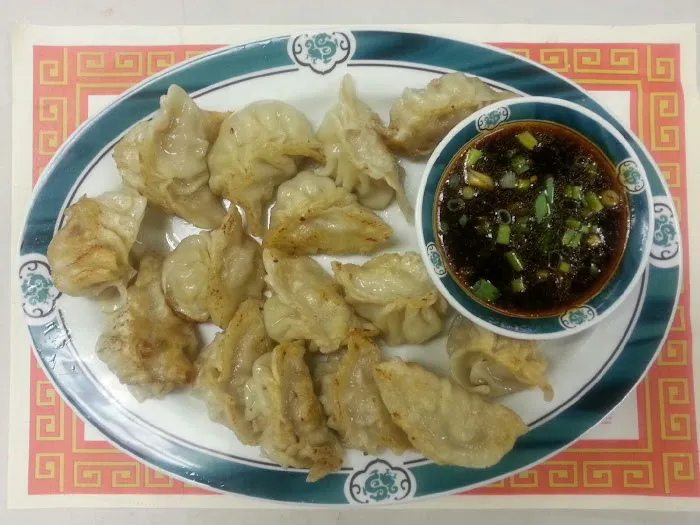 Green River Chinese Restaurant 8