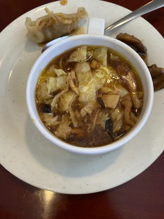 Lucky Dragon Chinese Restaurant 10