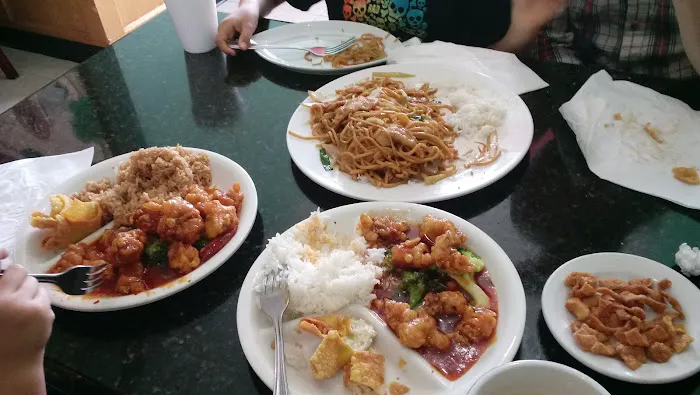 Aikou Chinese Restaurant 10