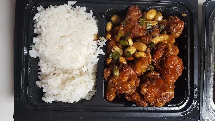 Fortune Wok 9
