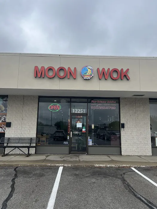 Moon wok 1