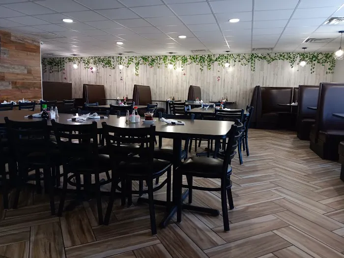 Iron Wok Chinese Restaurant 5