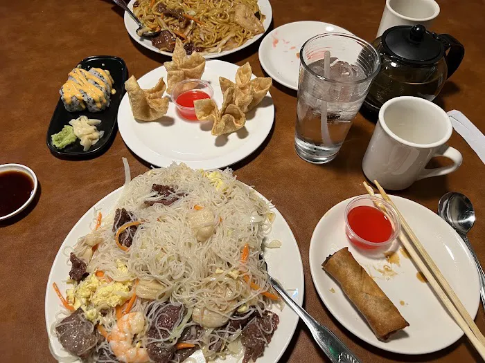 Chopstix Chinese Cuisine & Sushi 7