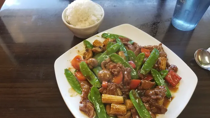 Lucky Star Chinese Restaurant 8