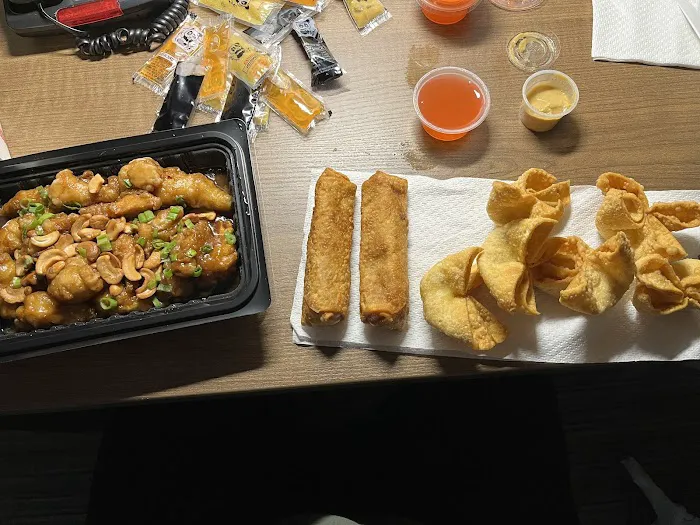 Wong's Kitchen 9