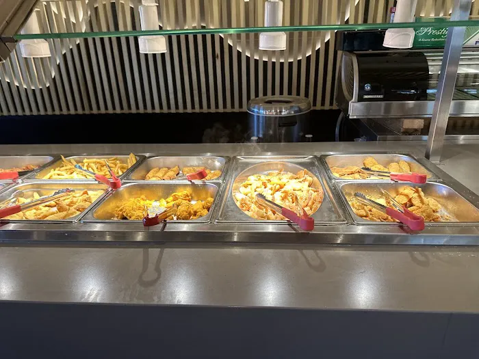 Golden Apple Buffet Restaurant 3