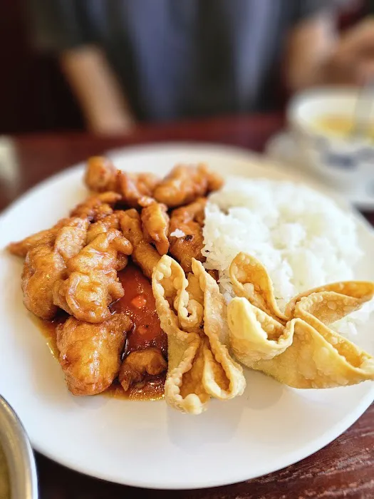 Hunan Restaurant 1