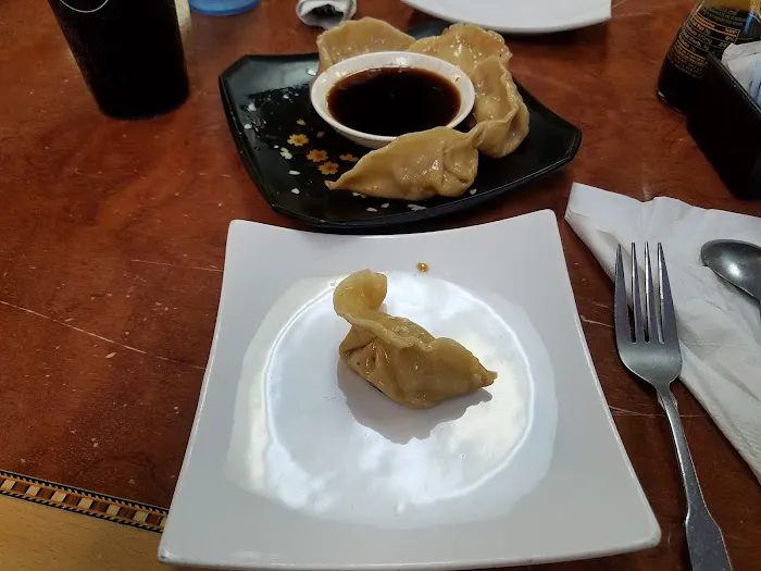 LUCKY GARDEN CHINESE (carry out + delivery only) 8