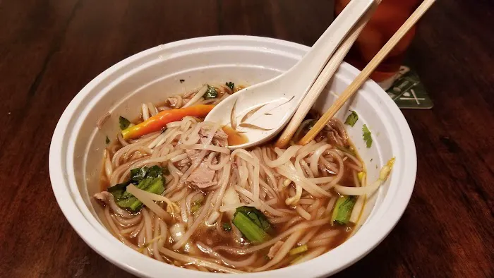 Tri's Wok 3