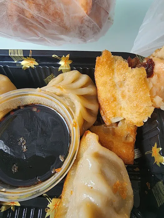 Tri's Wok 9
