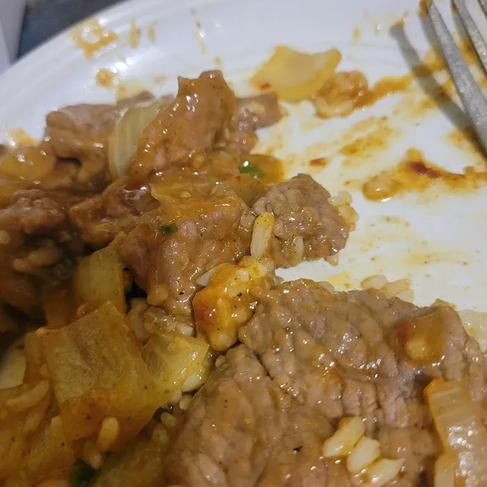 Jin's Chow Mein 10