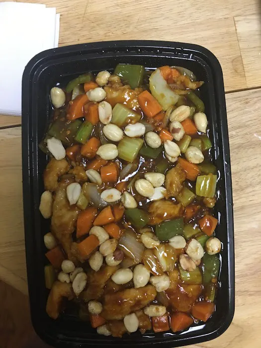 Hui's Chow Mein 6