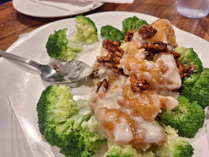 House of Kirin Chinese Restaurant 6