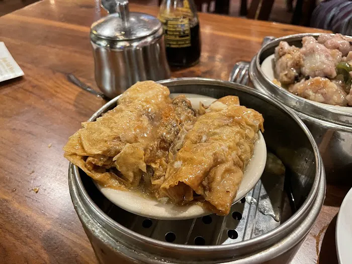House of Kirin Chinese Restaurant 7