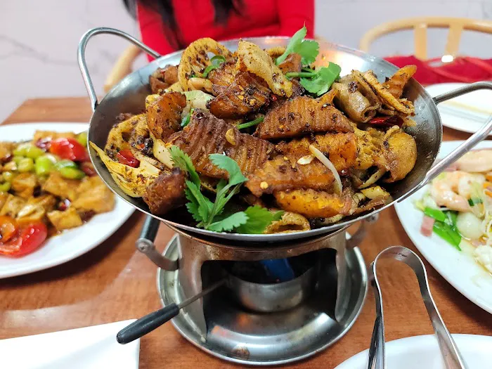 Legendary Spice - Eden Prairie (Asia Mall) 8