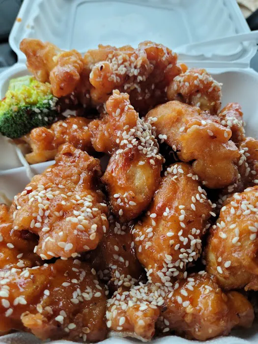 Lucky Dragon Restaurant 2