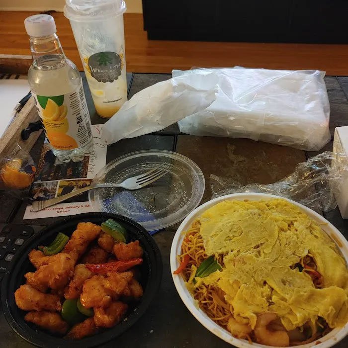 Mi's Eatery 10