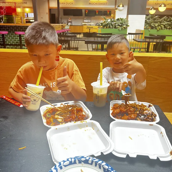 Lucky Wok 3