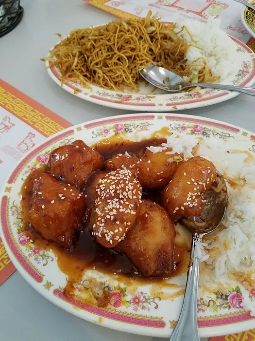 Don Ho Restaurant 8