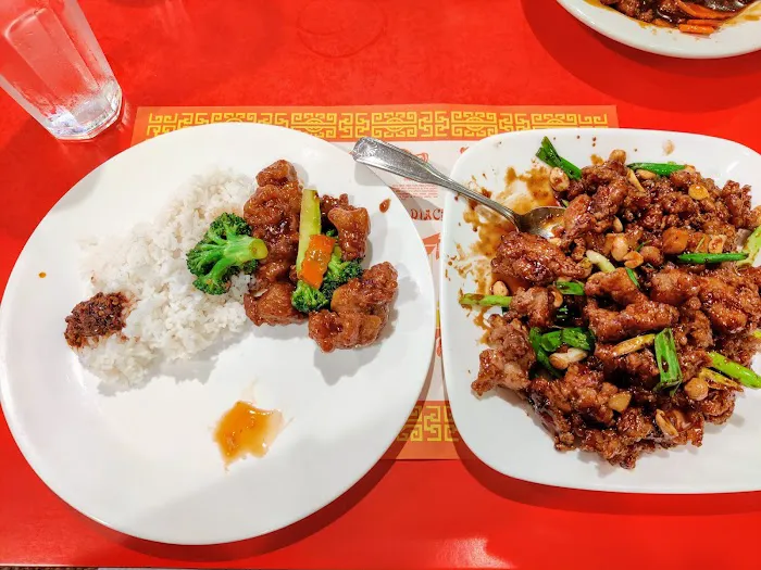 Hunan Restaurant 9