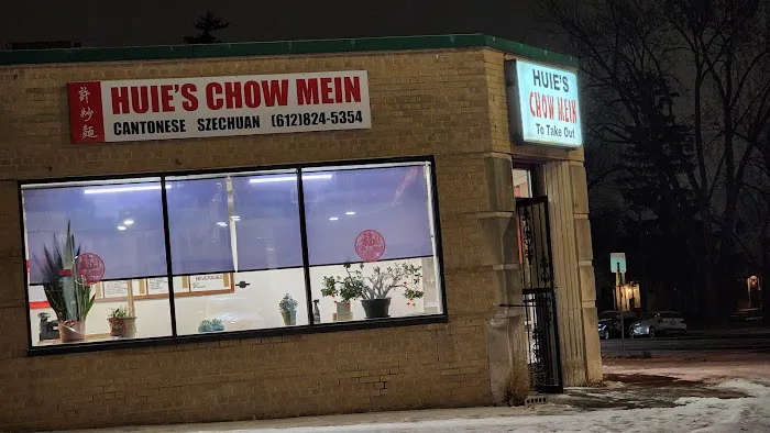 Huie's Chow Mein 1