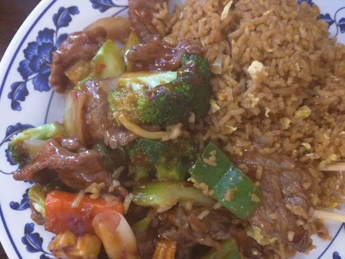 Golden Wok Bloomington 10