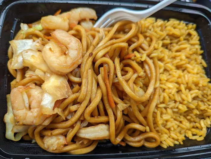Super Dragon Chinese Restaurant 1