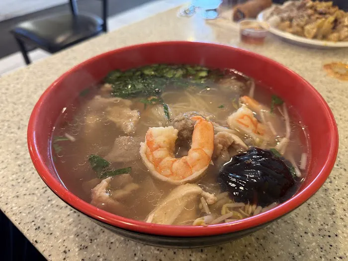 Dong Khanh Restaurant 2