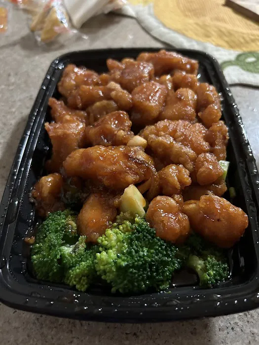 Golden Wok 3