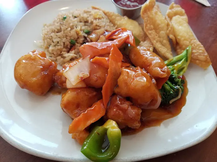 Laiwah Chinese restaurant 1