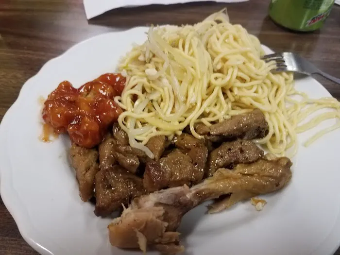 Leo's Chow Mein 2
