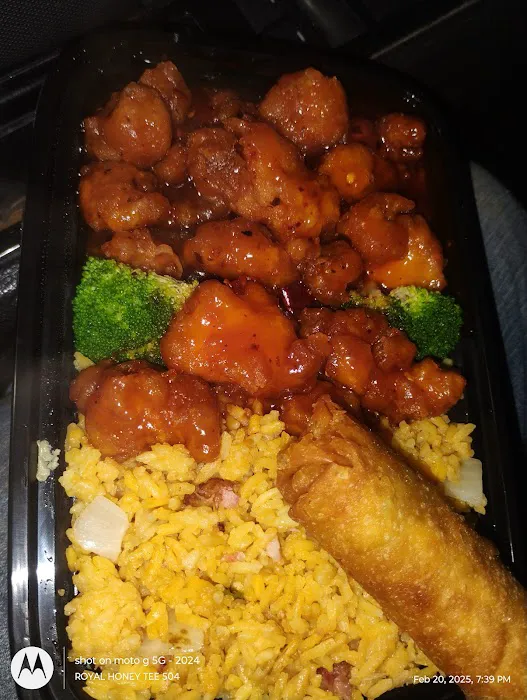 Yin Yang Chinese Restaurant 10