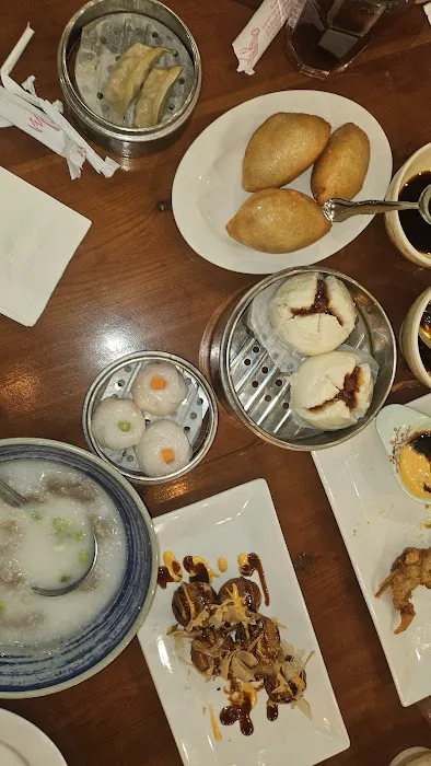 Pagoda Restaurant 6