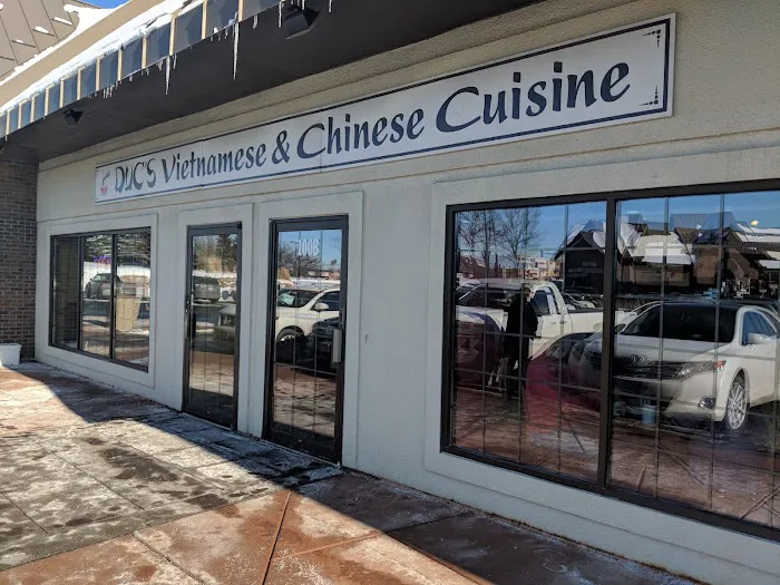 Duc's Restaurant 2