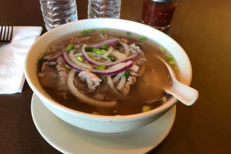 Duc's Restaurant