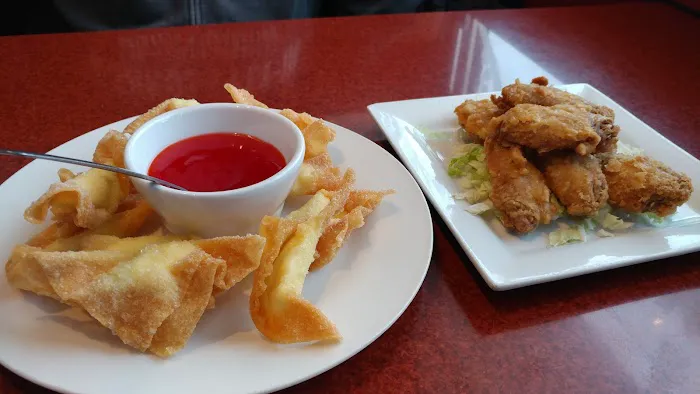 Golden Crown Chinese Restaurant 2