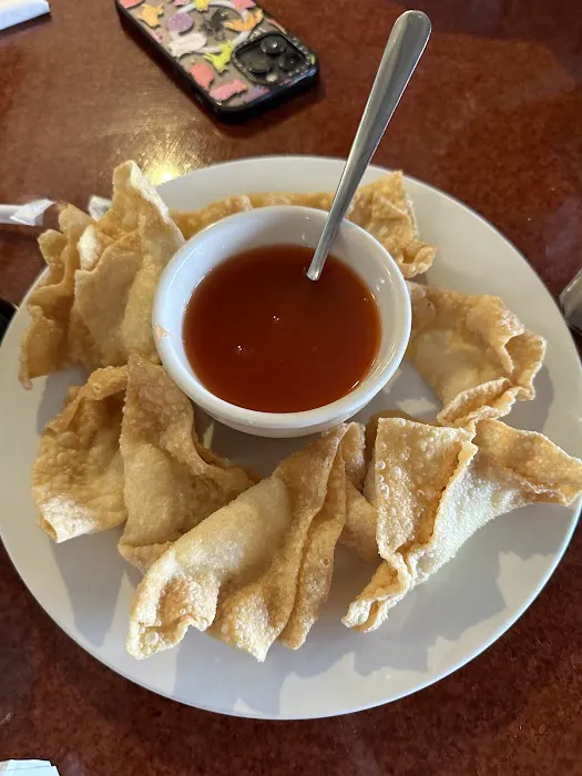 Golden Crown Chinese Restaurant 1