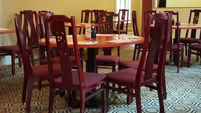 Mandarin Garden Restaurant 8