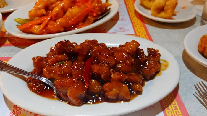 Hunan Chinese Restaurant 6