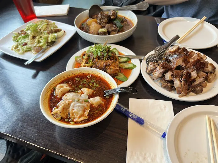 Tea House Chinese Restaurant 8
