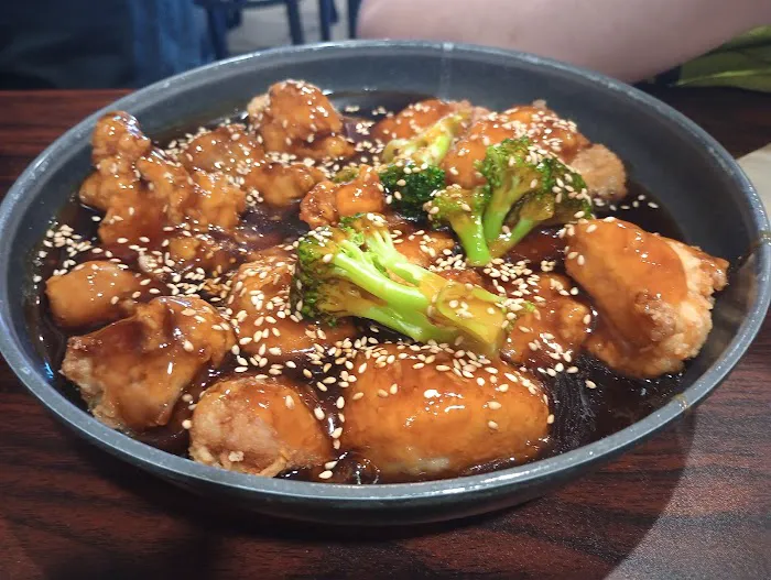 The Wok on Scenic 8