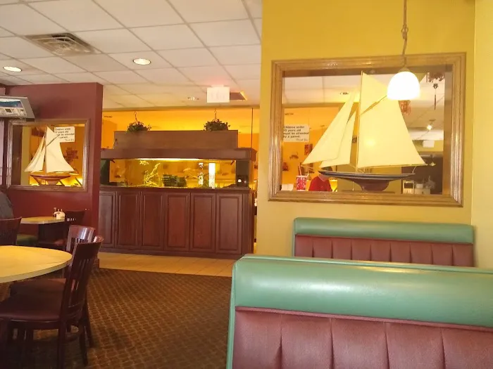 Diamond Head Restaurant 6
