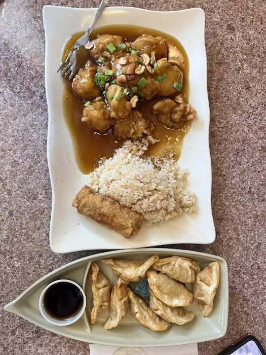 Hong Kong Inn 1