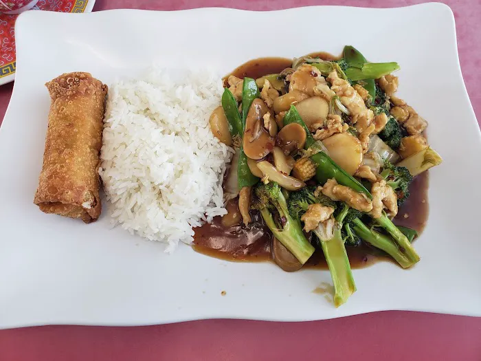 Hong Kong Inn Ozark 8