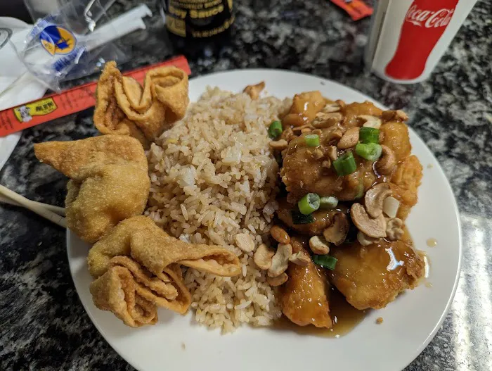 Lucy's Chinese Food 2