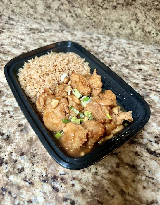 Lucy's Chinese Food 5
