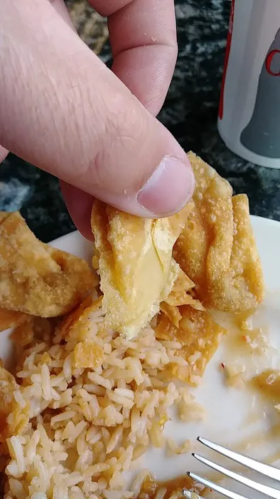 Lucy's Chinese Food 9