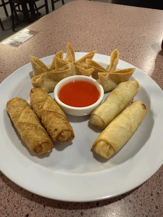 Mai Chinese Restaurant 1